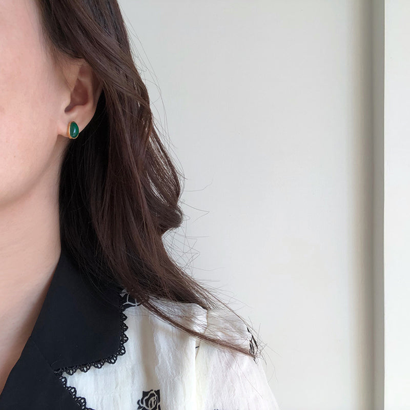 Gold-Plated Green Chalcedony and Black Onyx Jewelry Set