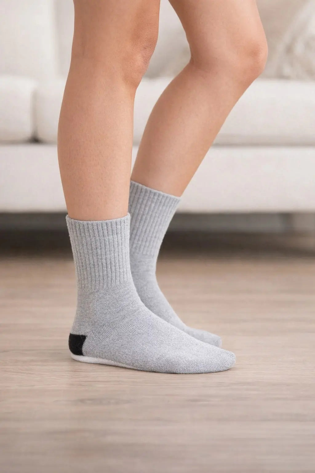 Cushioned Cotton Crew Socks Heavy Duty Sports Work Socks model image