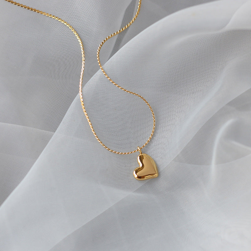 Puffy Heart Necklace - Pantsnsox