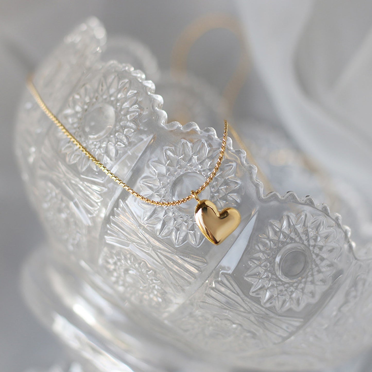 Puffy Heart Necklace - Pantsnsox