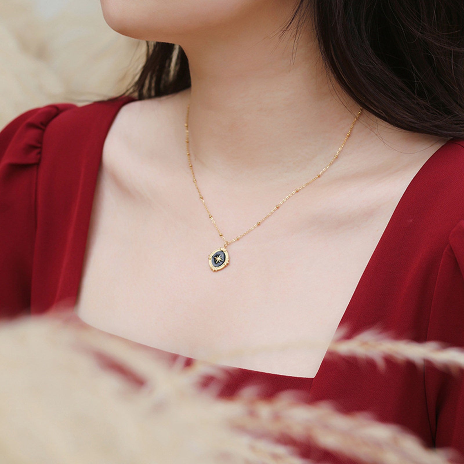 Star Starlights Charm Necklace - Pantsnsox