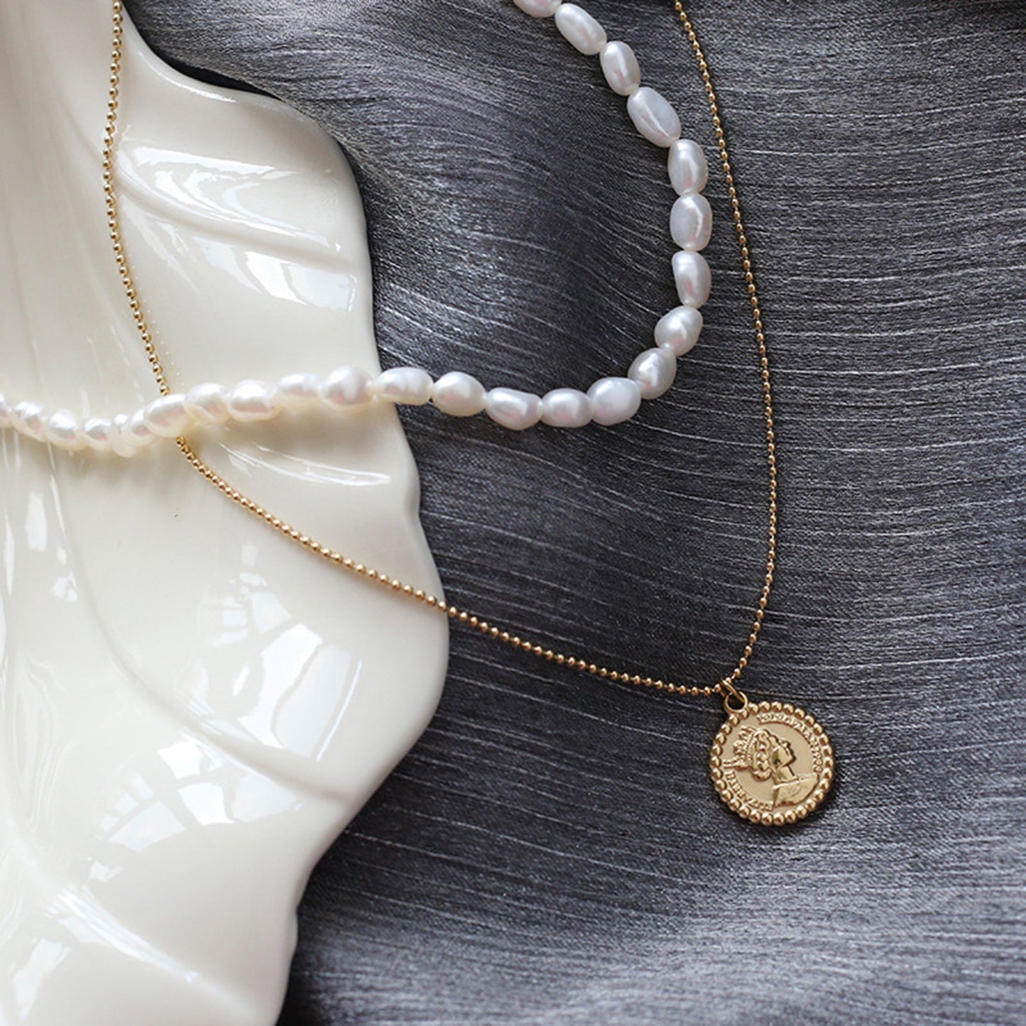 Queen Elizabeth II Gold Coin Money Pendant Necklace - Pantsnsox