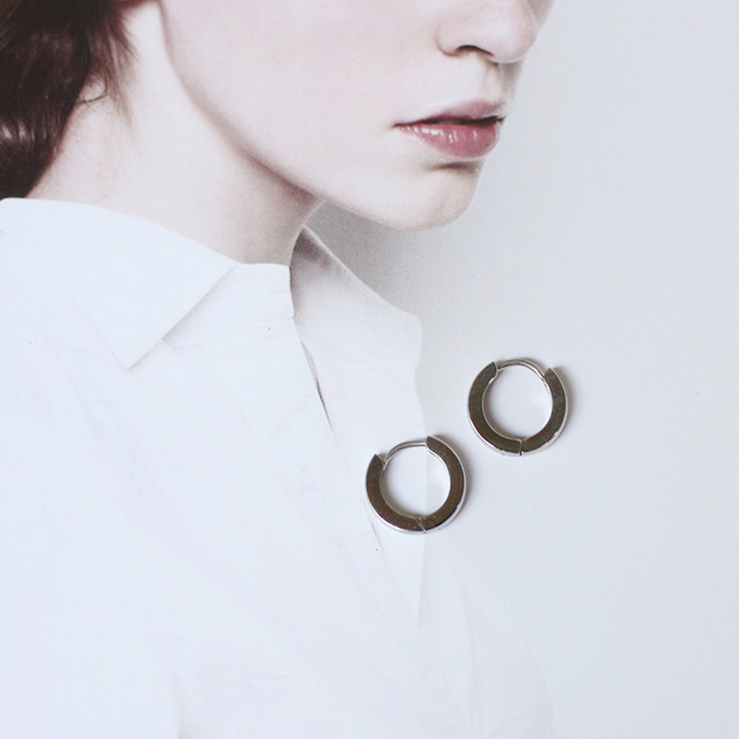 Simple Small Clipon Earrings - Pantsnsox