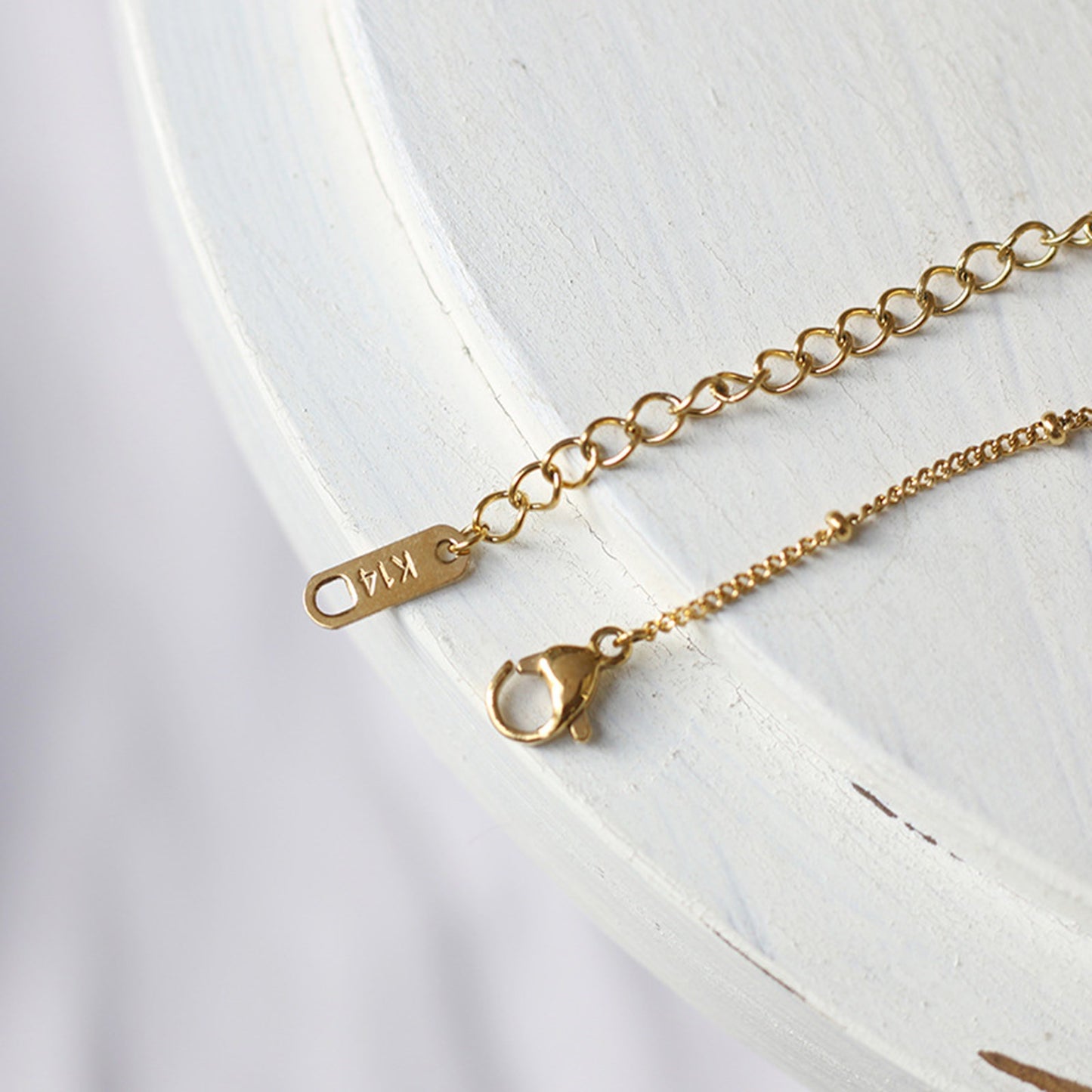 Seashell Pendant Necklace