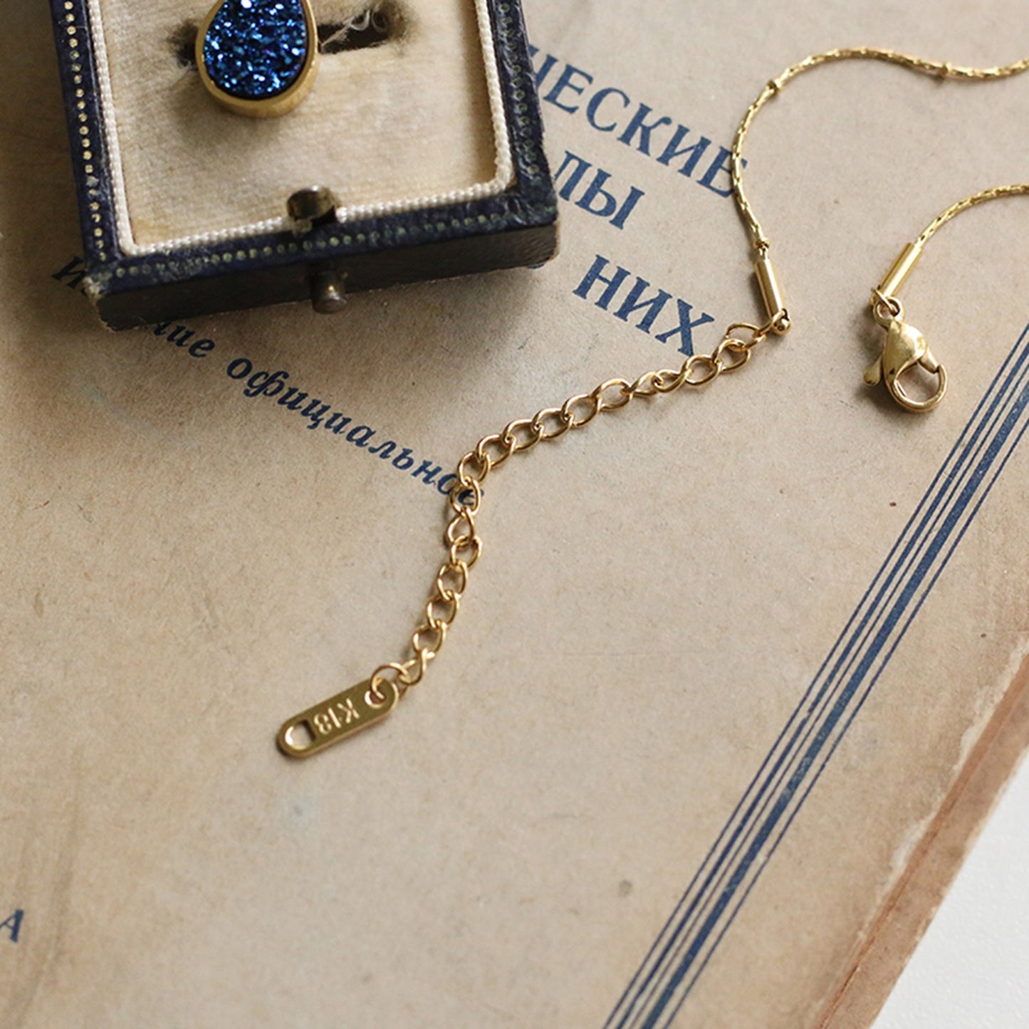 Blue Crystal Teardrop Necklace - Pantsnsox