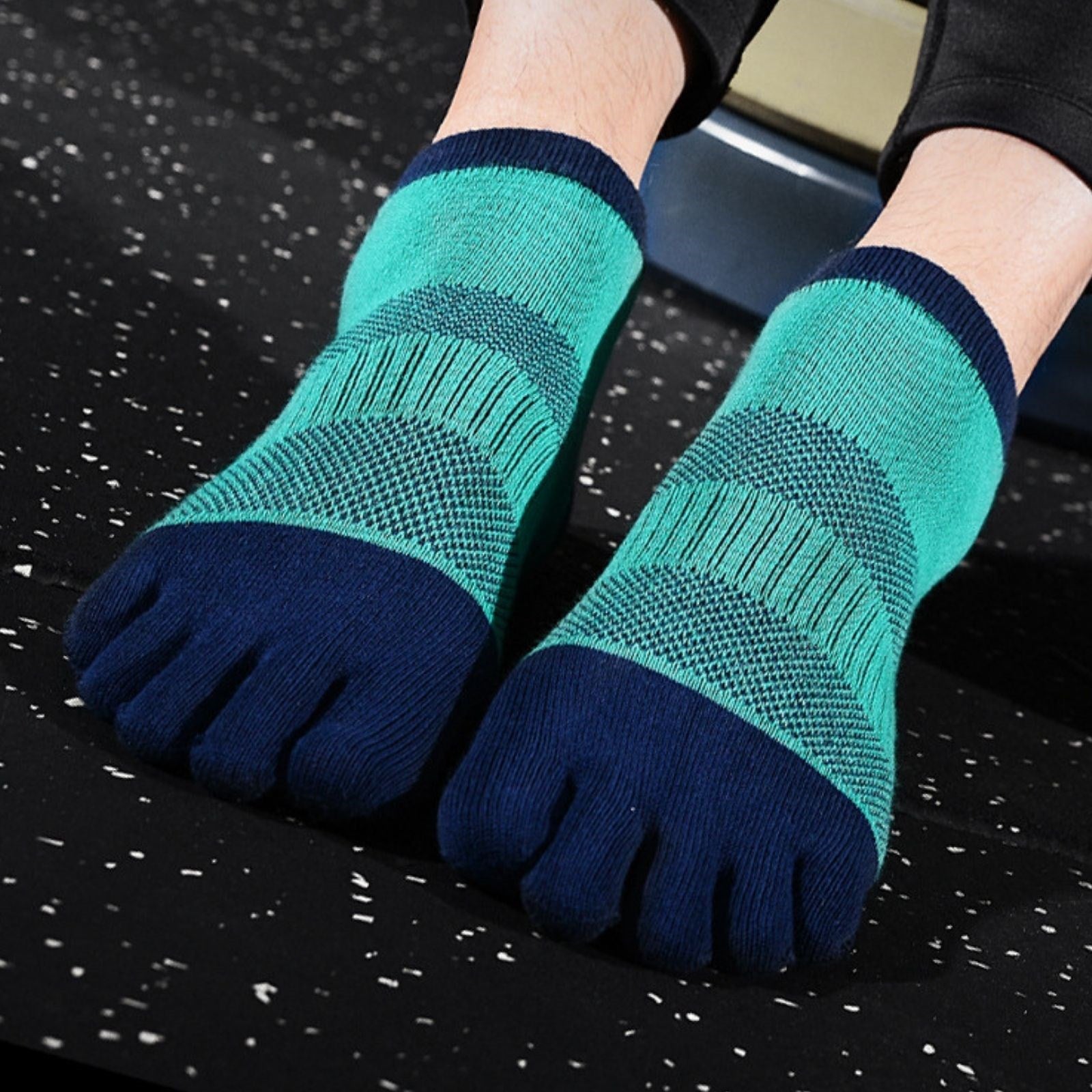6 X Green Five Finger Toe Socks - Pantsnsox