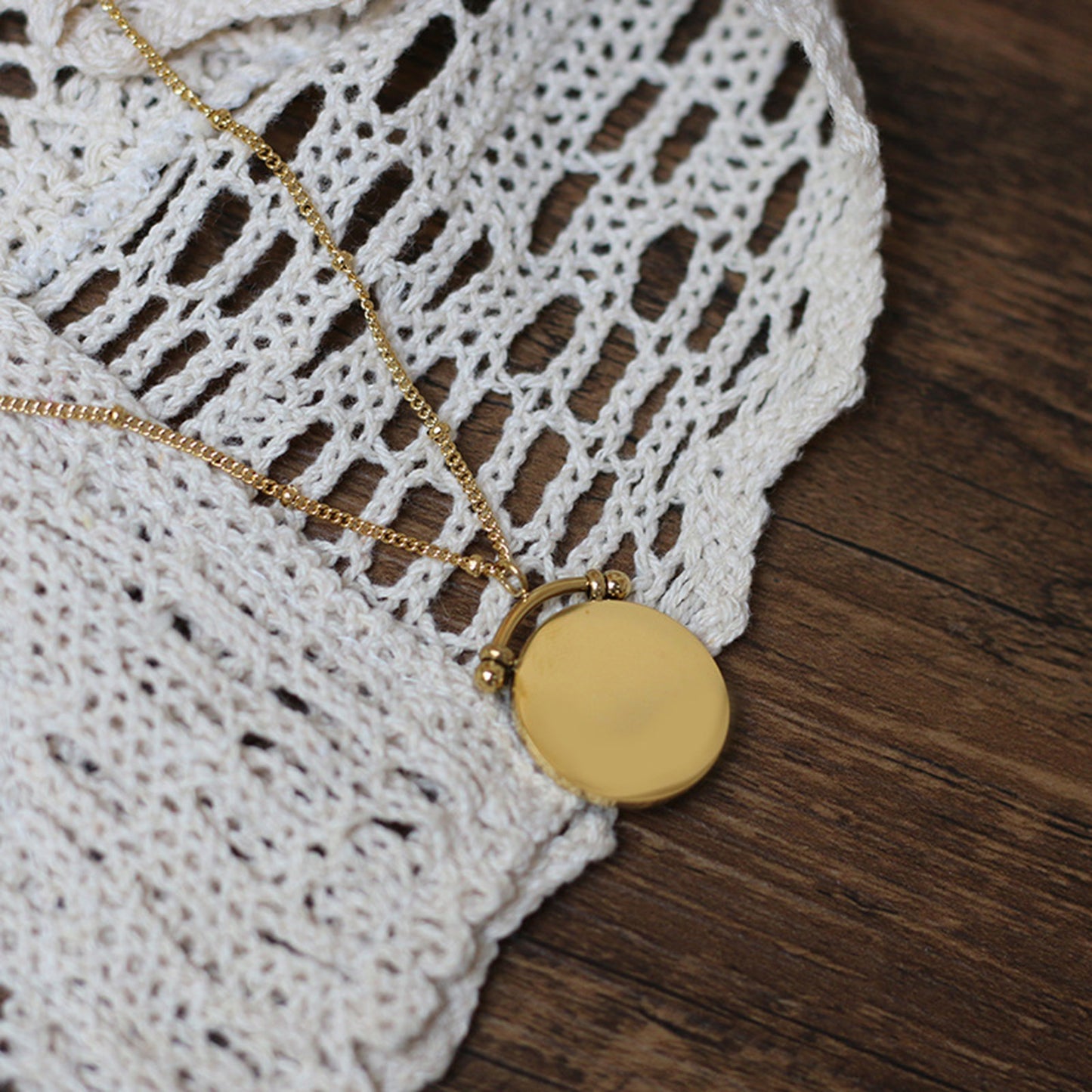 Plated Voyager Necklace - Pantsnsox