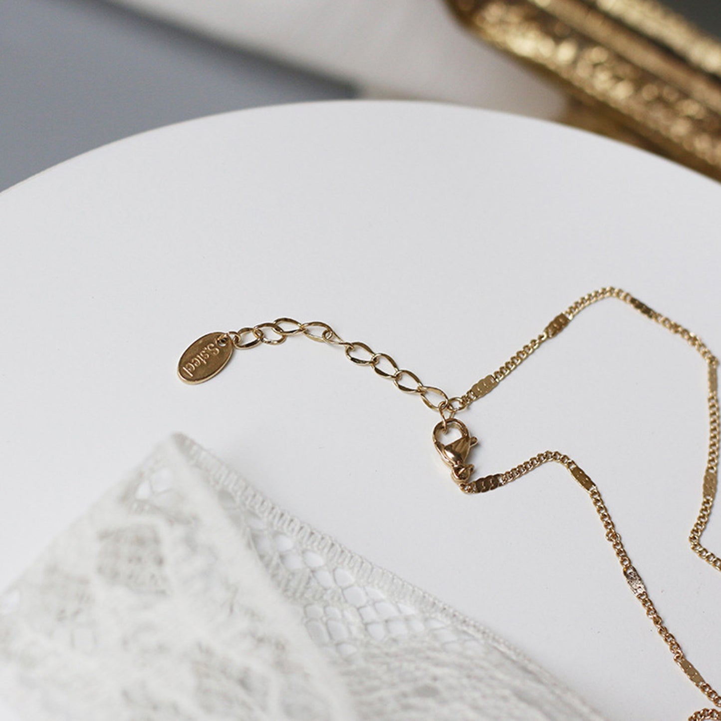 Mother Of Pearl Key Necklace - Pantsnsox