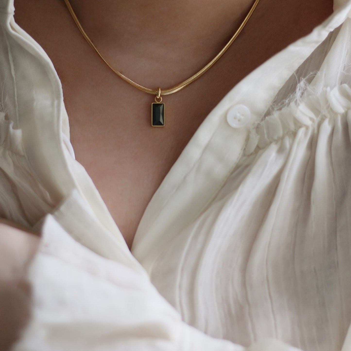 Natural Stone Pendant Necklace Gold Plated Necklace Gift for Women