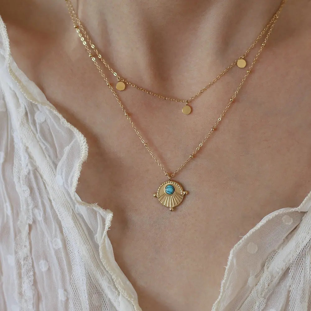Bohemian Double Layer Necklace in 18K Gold Plated Titanium Steel with Artificial Turquoise Pendant Crushes.