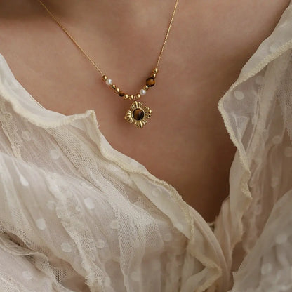 Caramel Tone Vintage Floral Tiger’s Eye Beaded Necklace in Gold-Plated Titanium Steel Crushes.