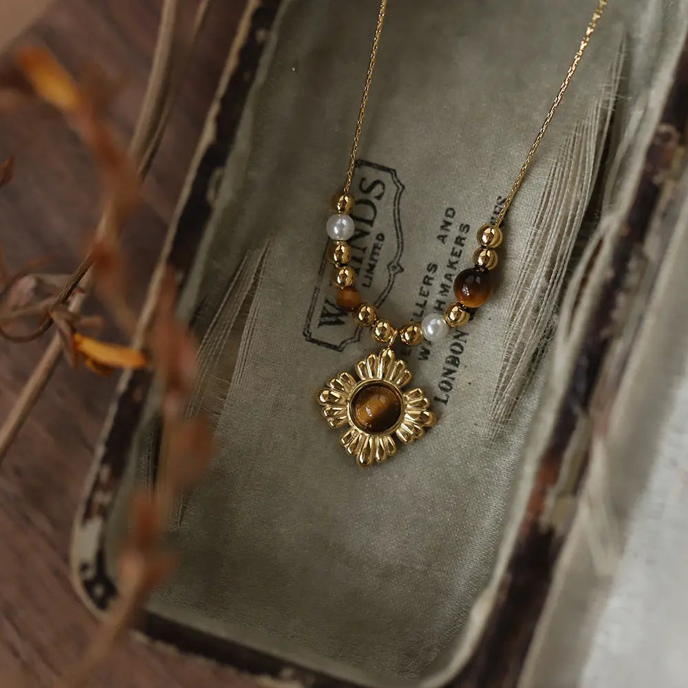 Caramel Tone Vintage Floral Tiger’s Eye Beaded Necklace in Gold-Plated Titanium Steel Crushes.