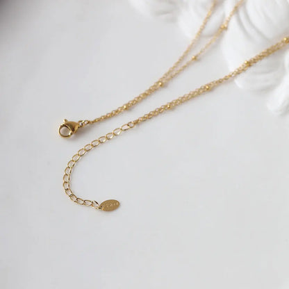 Bohemian Double Layer Necklace in 18K Gold Plated Titanium Steel with Artificial Turquoise Pendant Crushes.