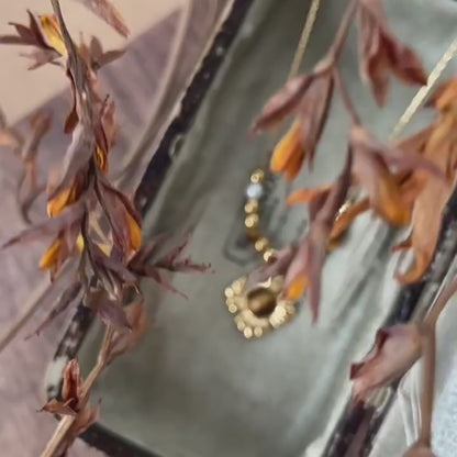 Vintage Floral Tiger's Eye Beaded Necklace, Caramel Tone, Gold-Plated Titanium Steel