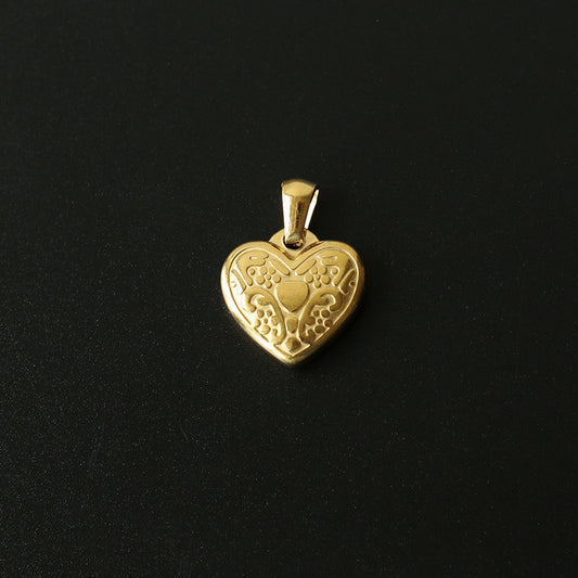 Gold Plated Heart Pendant - Pantsnsox