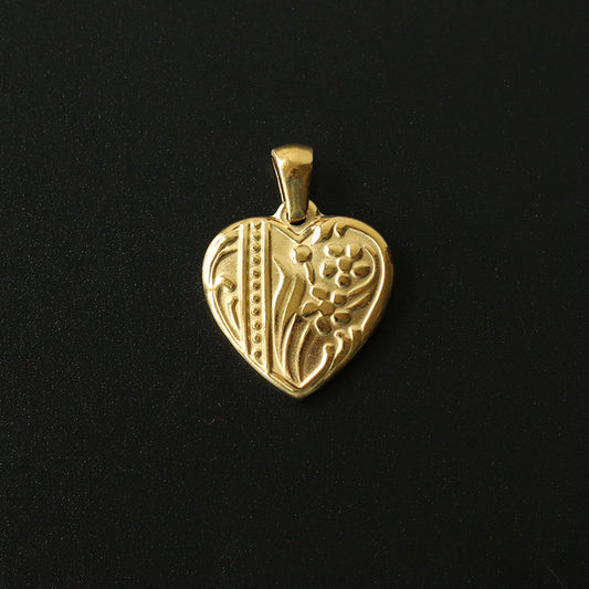 Gold Plated Roman Heart Pendant - Pantsnsox