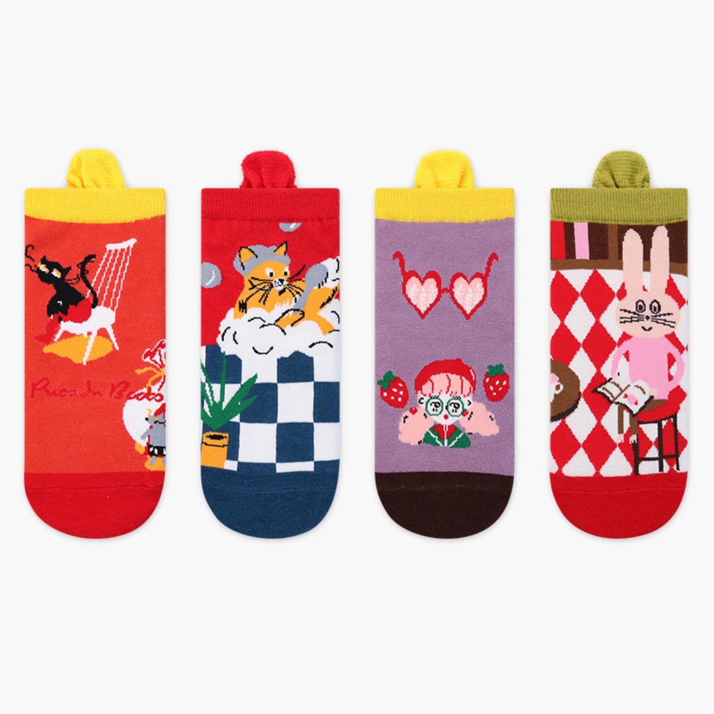 Women's Low Cut Cat-Themed Novelty Socks – 4-Pack Fun & Cozy Designs