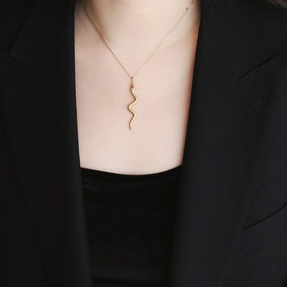 Elegant Snake Necklace Stunning 18k Gold Plated