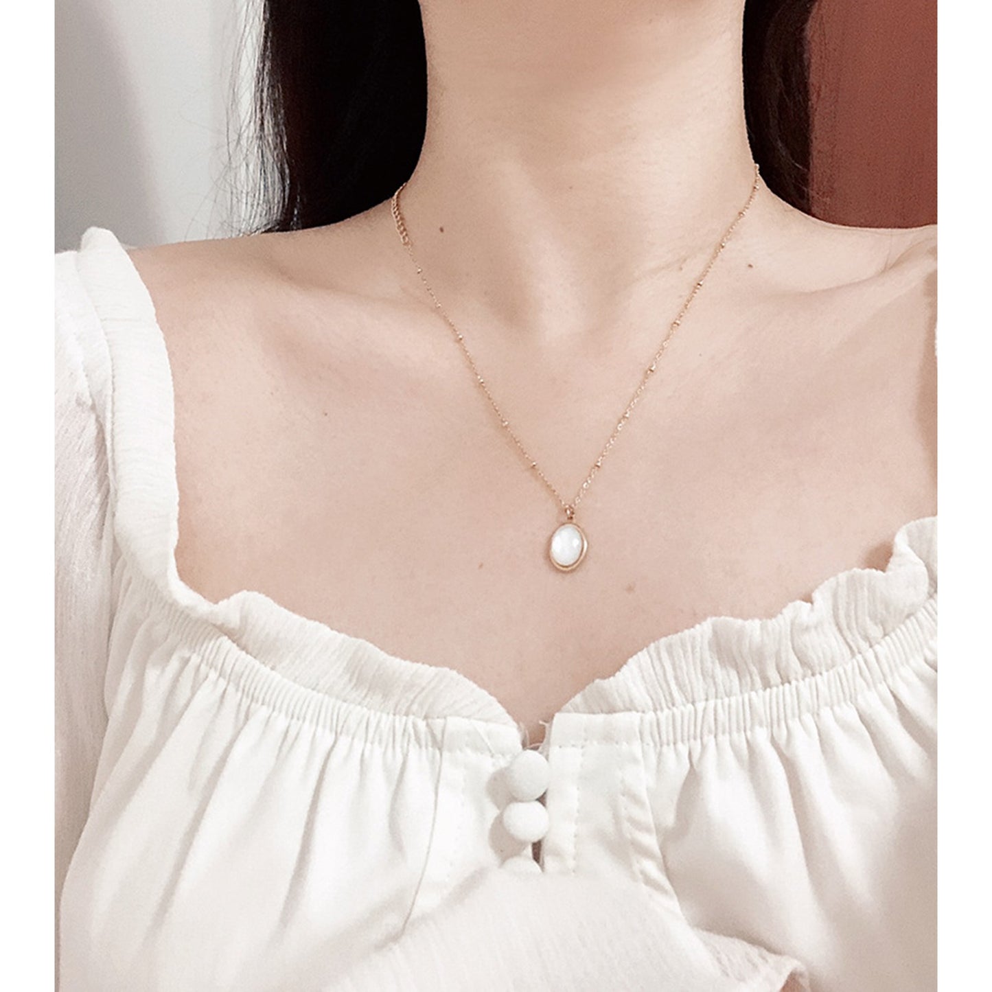 Mother of Pearl Oval Necklace - Pantsnsox