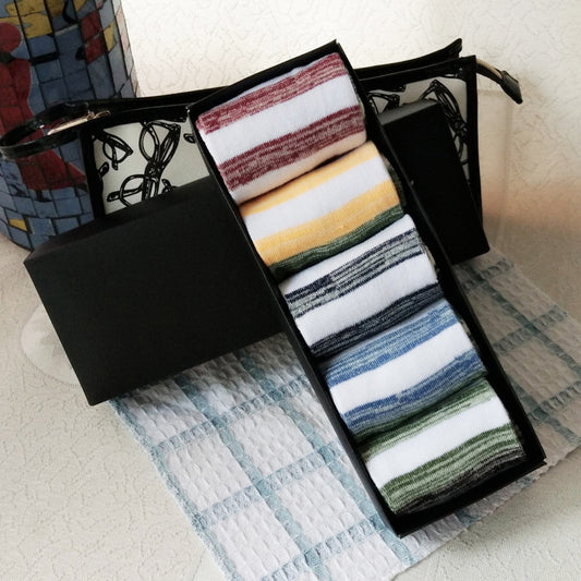 New Arrival Mens Cotton Socks Comfortable Pattern Black Grey Mix 5 Pack Gift Box - Pantsnsox